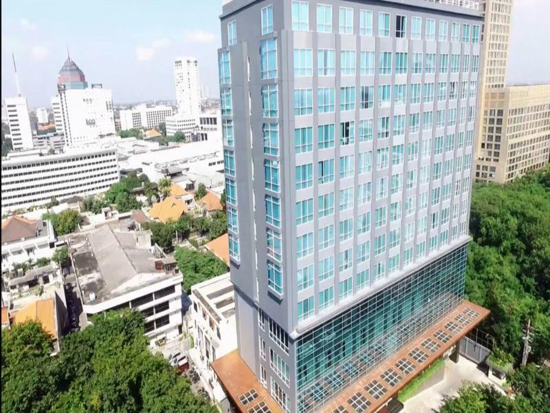 阿里亚泗水中央酒店 外观 照片